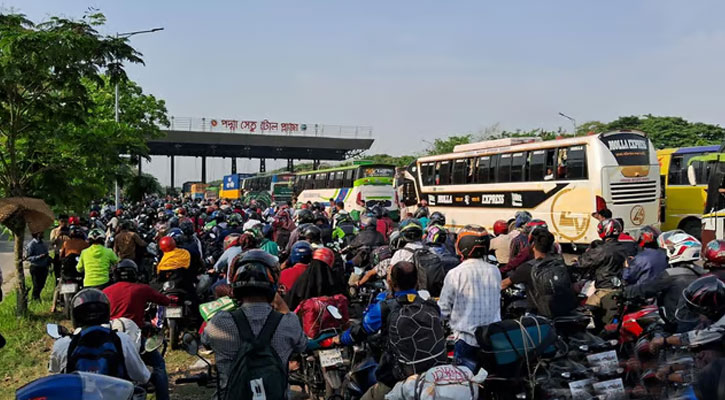 শুরুতে স্বস্তি, শেষে দুর্ভোগ উত্তরের পথে